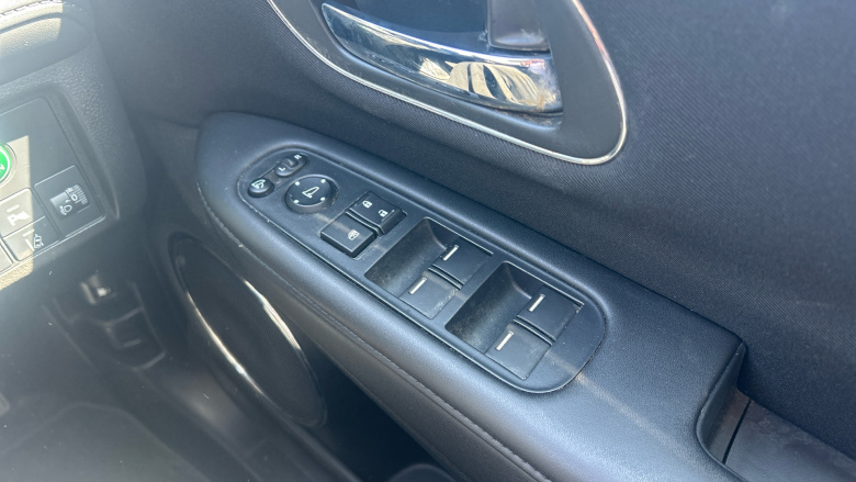 Honda HR-V 1.6 i-DTEC SE Navi 5dr Diesel Hatchback